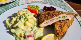 Avusturya mutfağı, Avrupa gastronomisinin en köklü ve zengin mutfaklarından biridir. Yüzyıllar boyunca farklı kültürlerin etkisi altında gelişen bu mutfak, hem Orta Avrupa’nın geleneksel lezzetlerini hem de aristokrat sofra kültürünü barındırır. Avusturya yemekleri, çeşitliliği, zarif sunumları ve doyurucu tatlarıyla tanınır. Konulu bir haber görseli.