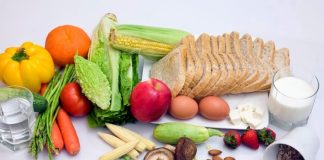 Lakto-Vejetaryen Beslenme Sağlıklı Yaşam Ve Dengeli Beslenme Arayışında Öne Çıkıyor Lakto-vejetaryen beslenme, son yıllarda bitki temelli beslenme modellerine yönelen bireyler arasında giderek daha fazla ilgi görmektedir. Et tüketimini tamamen dışlayan ancak süt ve süt ürünlerini beslenme düzenine dahil eden bu yaklaşım, hem etik hem de sağlık temelli nedenlerle tercih edilmektedir. Lakto-vejetaryen beslenme, hayvansal gıdalarla ilişkisini tamamen kesmek istemeyen ancak bitkisel ağırlıklı bir yaşam tarzını benimsemek isteyenler için dengeli bir seçenek olarak değerlendirilmektedir. Konulu bir haber görseli.