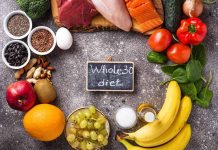 Whole30, son yıllarda sağlıklı yaşam ve beslenme bilinciyle ilgilenen kişiler arasında giderek daha fazla konuşulan bir beslenme programı olarak dikkat çekmektedir. Bu program, kısa vadeli kilo kaybı hedeflerinden ziyade bireyin yediği gıdalarla olan ilişkisini yeniden değerlendirmesini amaçlar. Whole30, belirli bir süre boyunca bazı besin gruplarını tamamen hayatın dışına çıkararak vücudun verdiği tepkileri gözlemlemeye odaklanır. Konulu bir haber görseli.
