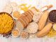 Glutensiz Doğal Beslenme Sağlıklı Yaşam Arayışında Öne Çıkıyor Son yıllarda beslenme alışkanlıklarında dikkat çekici bir dönüşüm yaşanıyor. Özellikle gıdaların içeriğine yönelik artan farkındalık, bireyleri daha sade ve doğal beslenme modellerine yöneltiyor. Bu modeller arasında glutensiz doğal beslenme, yalnızca çölyak hastaları için değil, genel sağlığını korumak isteyen geniş bir kesim için de ilgi odağı haline gelmiş durumda. İşlenmiş gıdalardan uzak durma eğilimi, glutensiz beslenmenin doğal içeriklerle birleşmesini daha da anlamlı kılıyor. Konulu bir haber görseli.